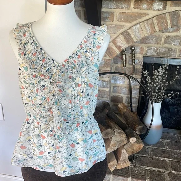 💥LC Lauren Conrad Peplum bird blouse (L) - Picture 2 of 6